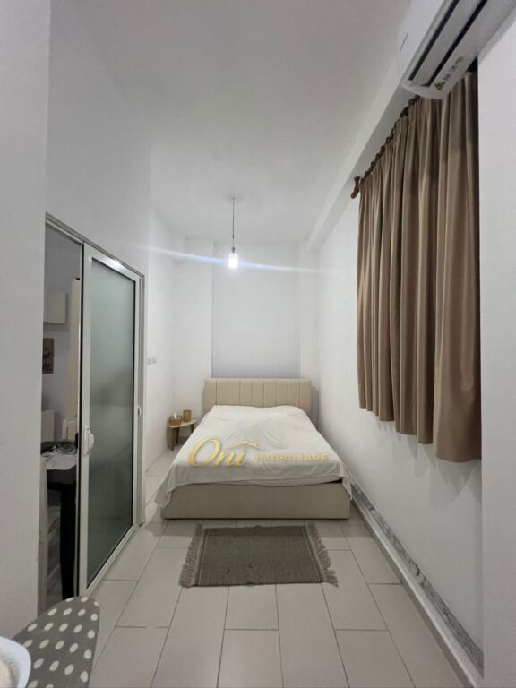 JEPET APARTAMENT ME QERA 1+1, KODRA E DIELLIT