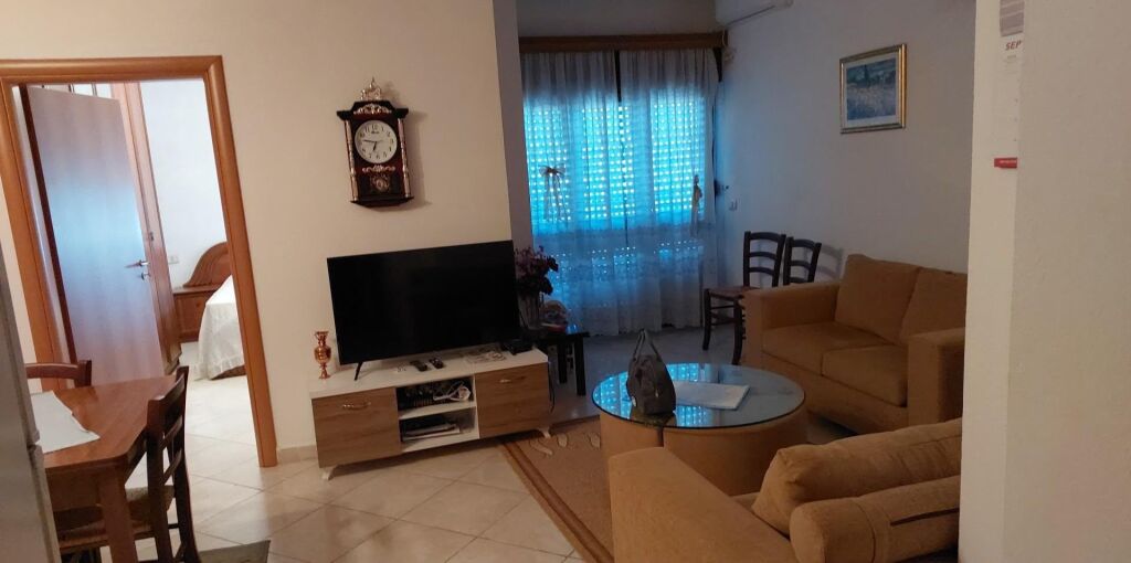 Apartament 1+1 ne Qender