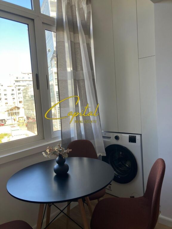 GARSONIERE ME QIRA 33 M2 QENDER 50.000 LEKE