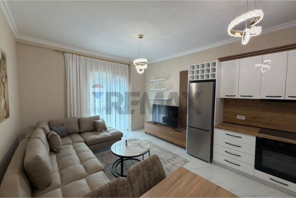 Apartament - Për Qira - Sauk i Vjetër, Tiranë