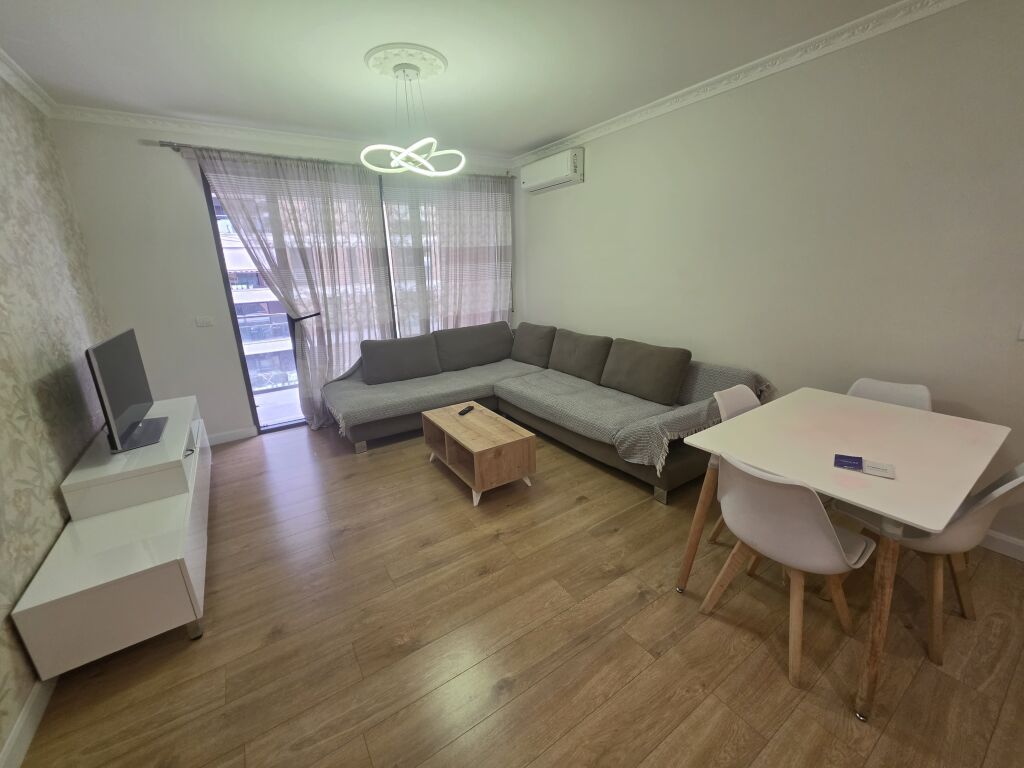 🏡 JEPET ME QIRA APARTAMENT 1+1 – DON BOSKO! 📍