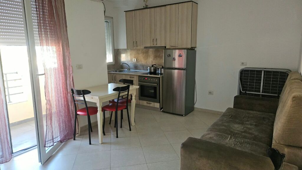 🏡 1+1 Apartment for Rent – Vlorë