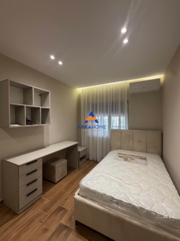 3+1 APARTMENT FOR RENT WITH BALCONY "AT THE MADRASA" 80,000 LEKE