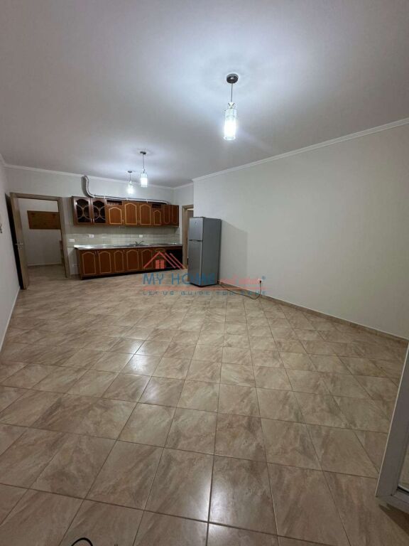 Apartament 2+1 me qira tek Ish Tregu Elektrik ne Tirane