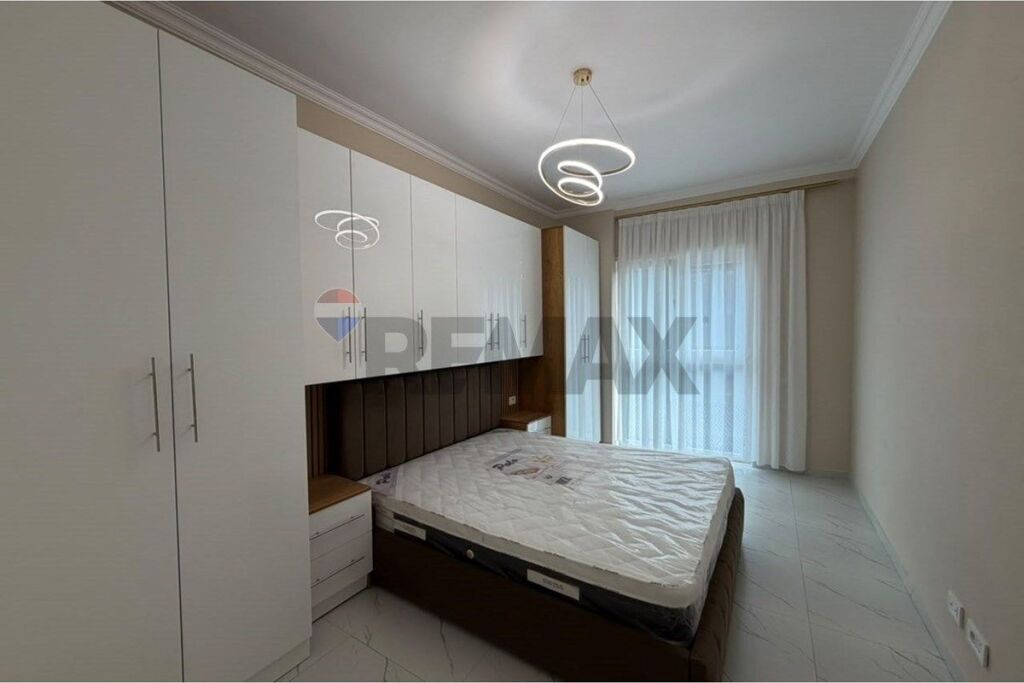 Apartament - Për Qira - Sauk i Vjetër, Tiranë