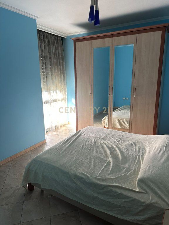 APARTAMENT 2+1+2 ME QIRA TEK GLOBE!