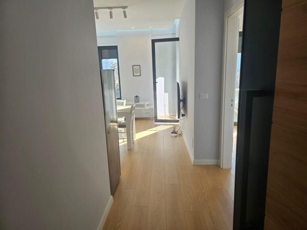 🏡 JEPET ME QIRA APARTAMENT 1+1 – RRUGA KARL GEGA