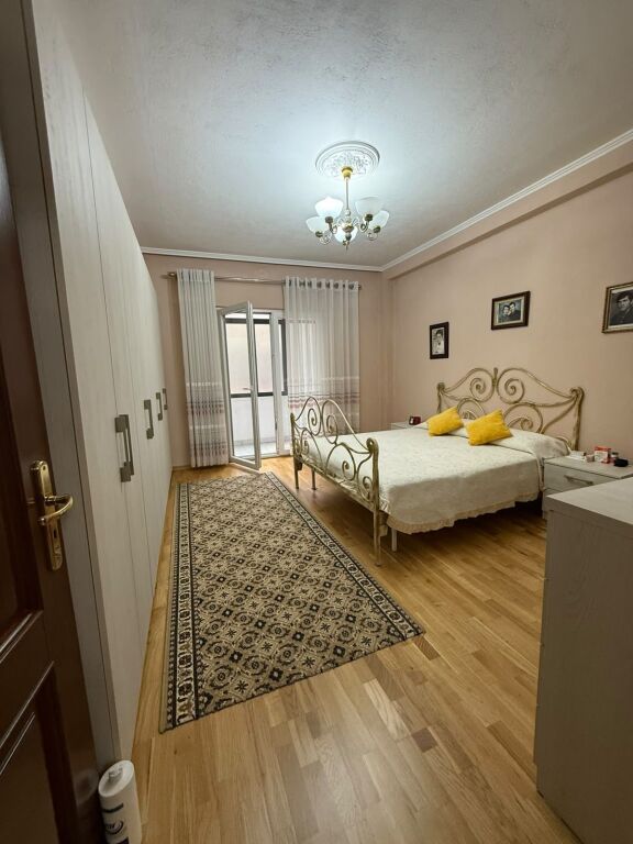  In vendita, Appartamento 4+1+2+Veranda, Myslym Shyri, Tirana