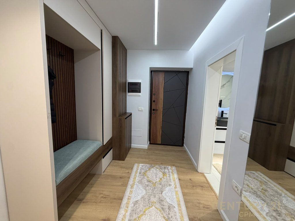 Apartament per qira 2+1+2 Prane Liceut Artistik