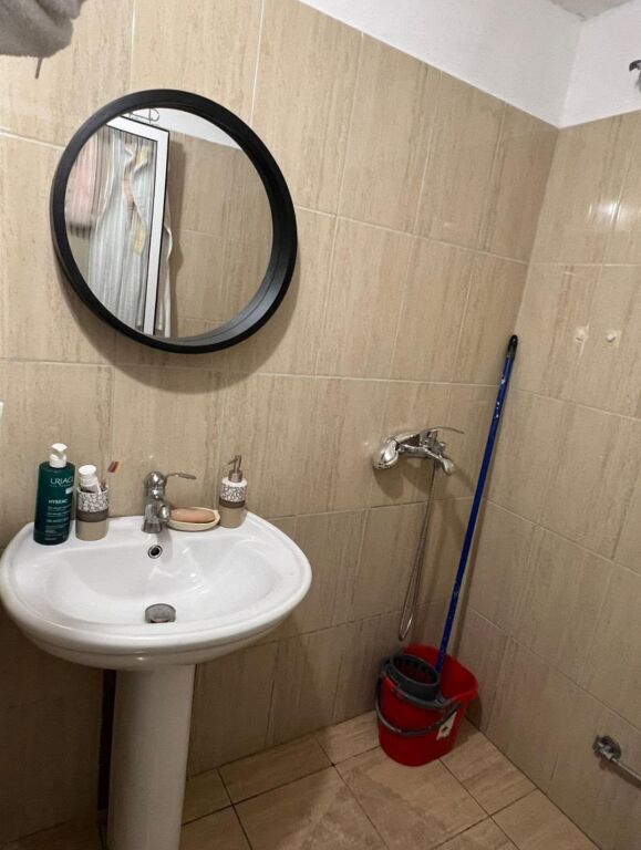 Apartament me Qira 1+1 – Tek Fondacioni Eleonor (Pranë Kodrës së Diellit 1) !