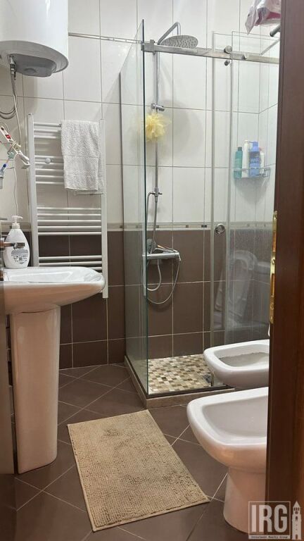 APARTAMENT ME QIRA – KOMUNA E PARISIT, KIKA 1