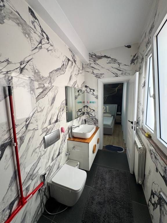 MYSLYM SHYRI, APARTAMENT 1+1 PER QIRA