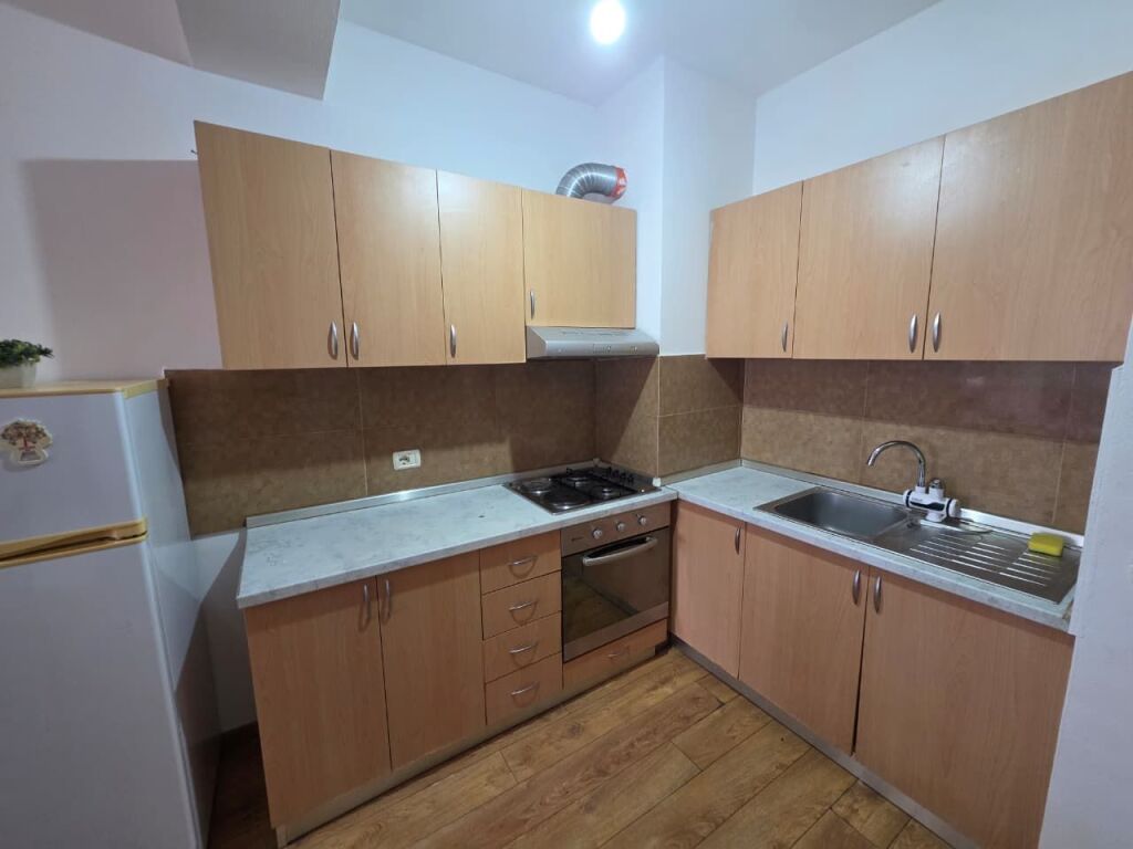 🏡 1+1 APARTMENT FOR RENT IN ASTIR!  📍 Address: Astir, Vila Njëshi