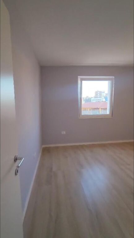 2+1 Apartment for Rent at Pazari i Ri Tirana