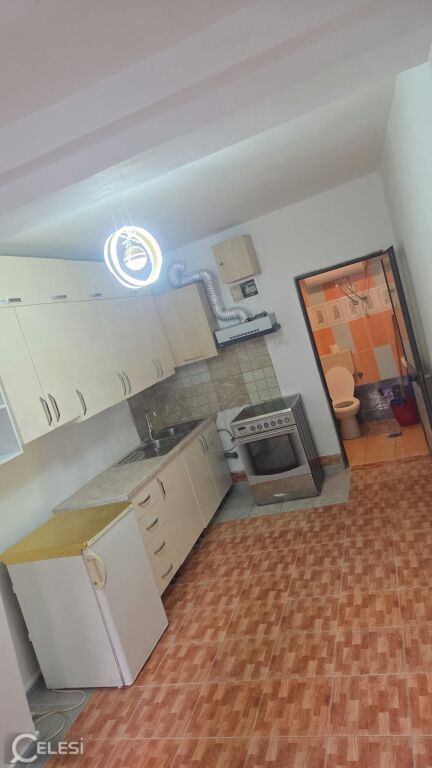 1+1 apartment for rent at the former Durresi Restaurant (40,000 lek)