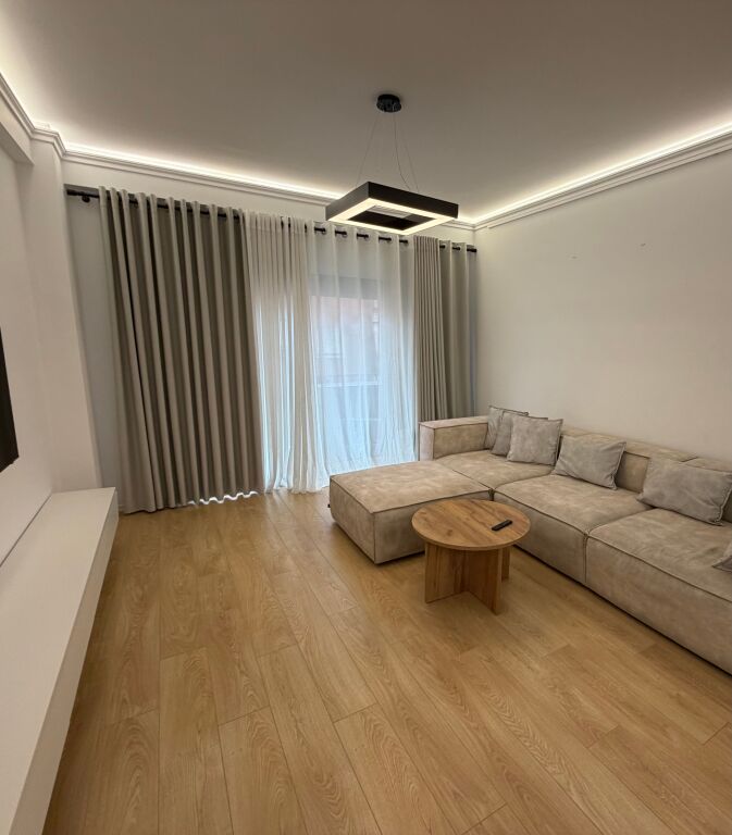 Appartamento in affitto 3+1+🅿️Parcheggio📍via e Kosovareve