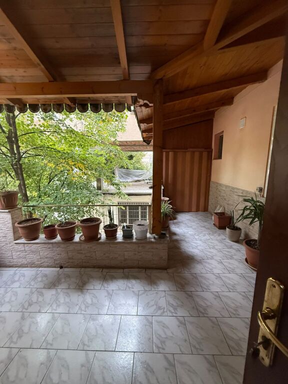  In vendita, Appartamento 4+1+2+Veranda, Myslym Shyri, Tirana