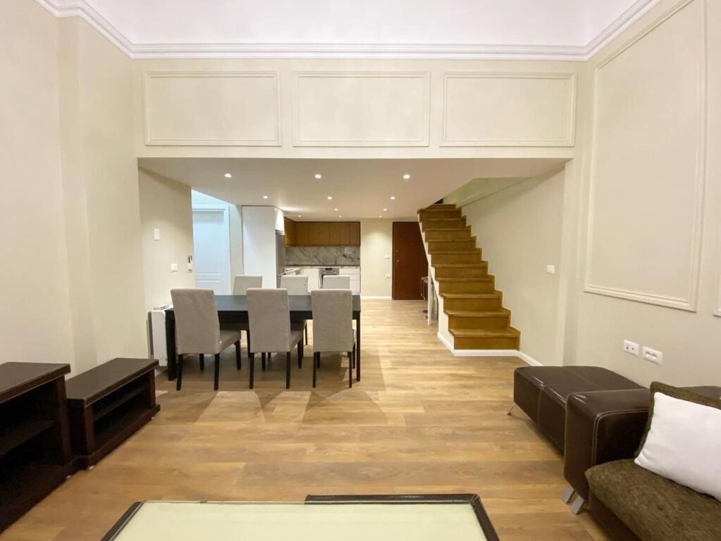 2+1+Attic apartment for rent in Selite.