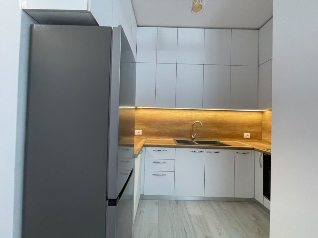 2+1 apartment for rent on 5-Maji Street.
