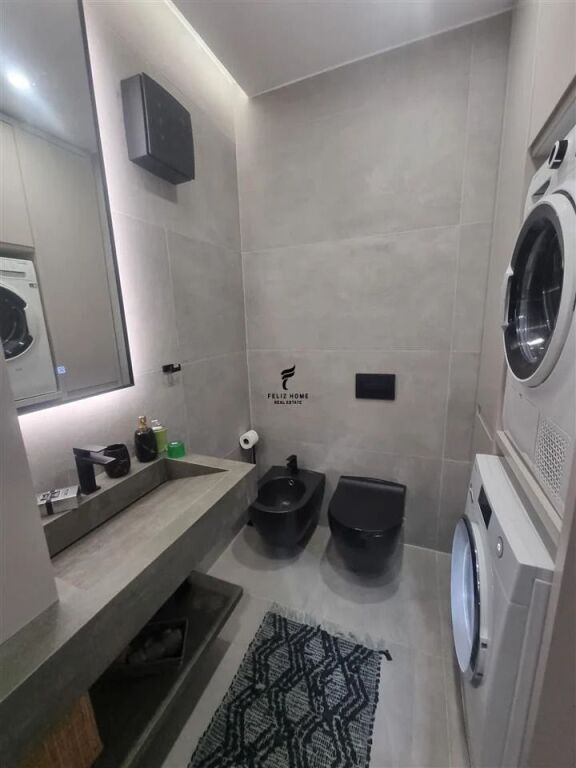 APARTAMENT ME QERA 2+1+2 LIQENI ARTIFICIAL 150.000 LEKE FH-98707