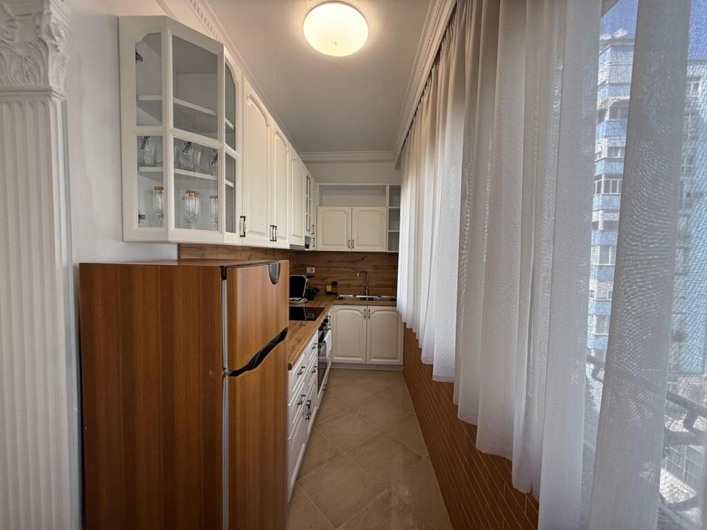 Apartament 2+1 per qira tek Gjykata e Tiranes.