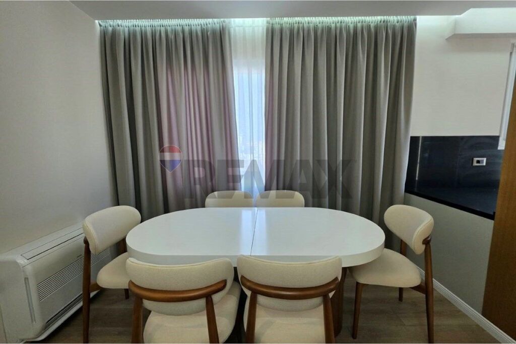 🏡 PENTHOUSE EKSKLUZIV PËR SHITJE – LUNGOMARE, VLORË 🌊