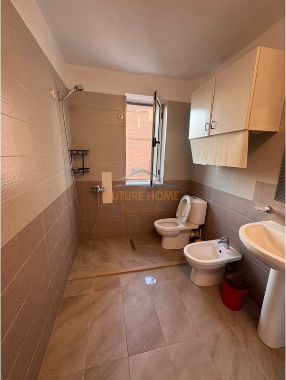 2+1 APARTMENT FOR SALE – FORMER ELECTRIC MARKET, ALI DEMI, TIRANA