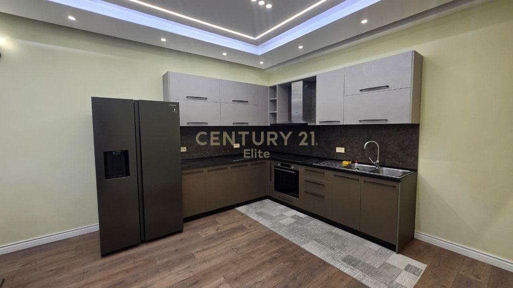 3+1+2 APARTMENT FOR RENT, 200 M NEAR UET, TIRANA
