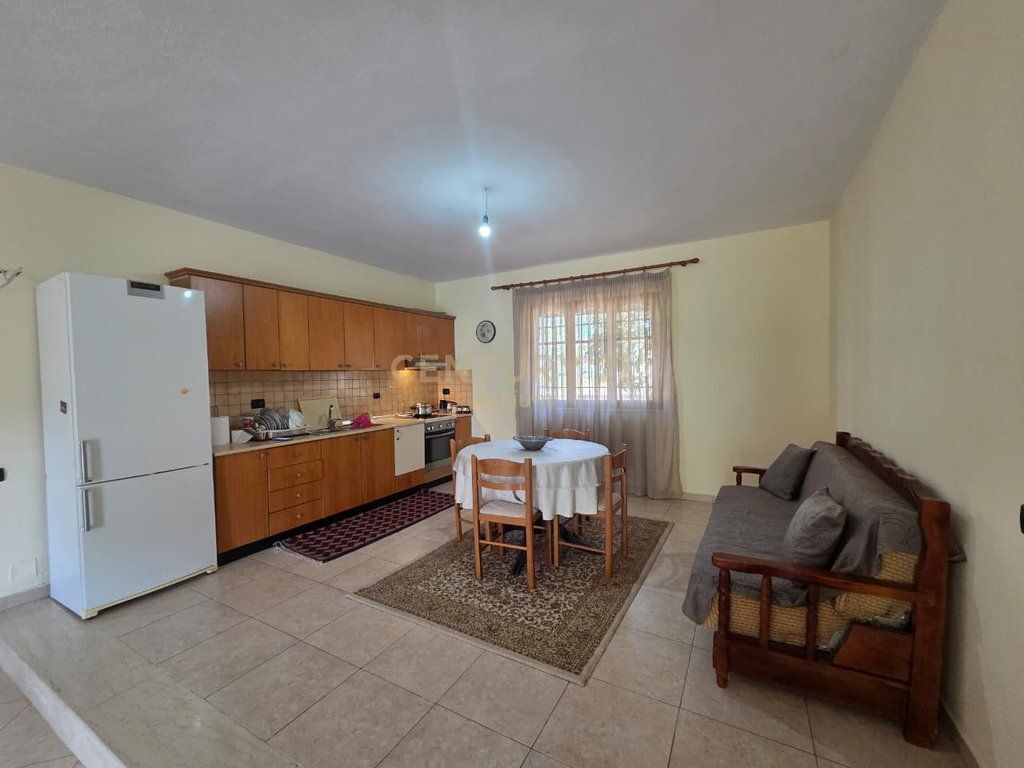 PRIVATE HOUSE FOR RENT 2+1+PARKING SPACE AT KAFJA RREMES