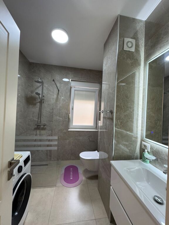 3+1+3 apartment for rent with parking space – Residence Touch of the Sun, Sauk, Tirana
