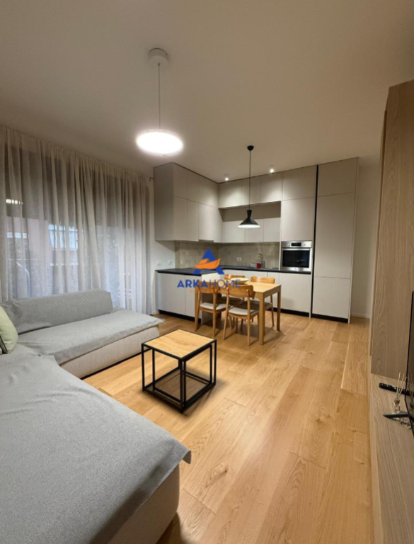 APPARTAMENTO IN AFFITTO 2+1+BALCONE "VIA DEI KOSOVARI" 1250 EURO