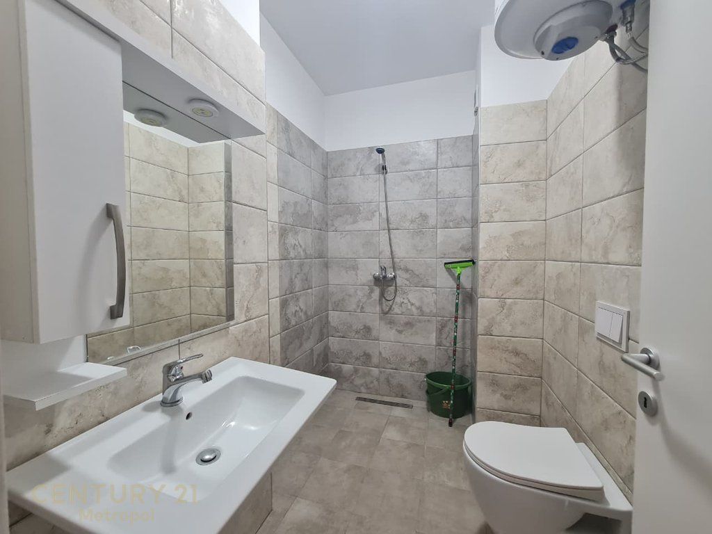 APPARTAMENTO 2+1+2 IN AFFITTO – TRIO TOWER, DON BOSKO 870 € /Mese 80,000 Lekë /Mese