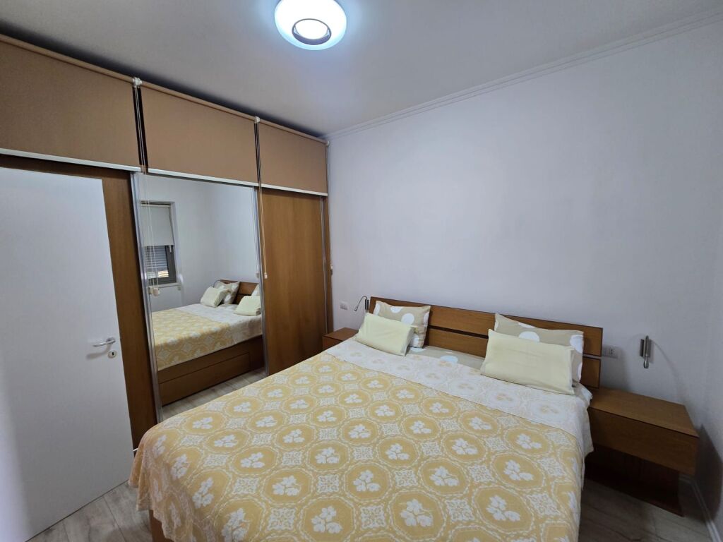 Appartamento in Affitto 1+1 a Bllok (ID B2101952) Tirana