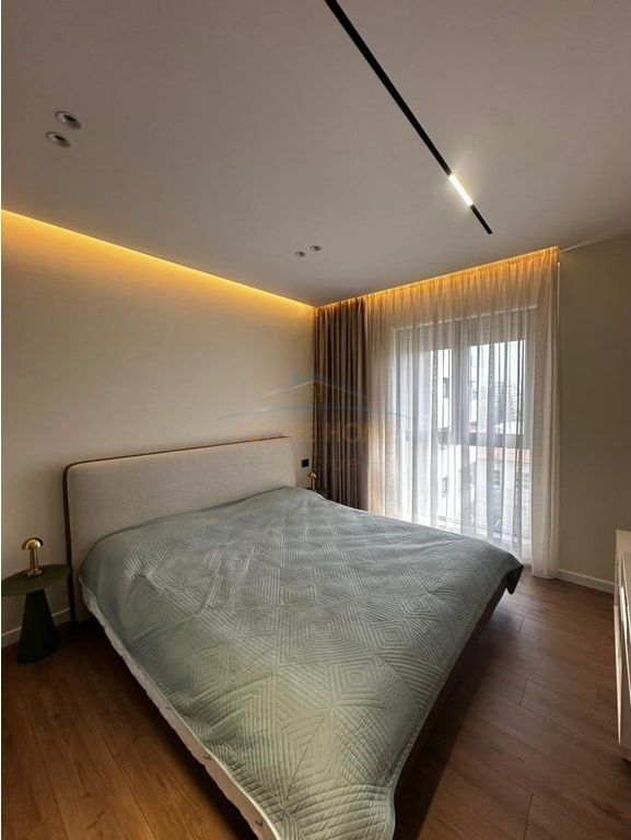 Qira, Apartament 1+1, Shkolla e Kuqe, Tiranë