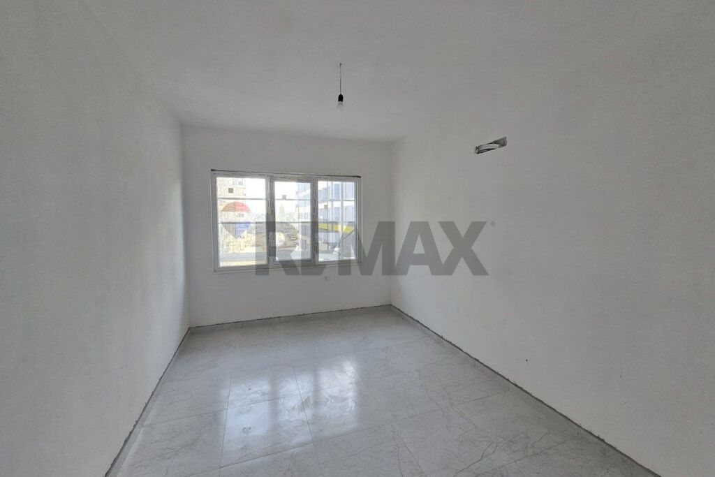 Apartament 2+1+2 per shitje Univers City