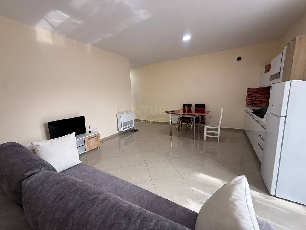 IN AFFITTO | 2+1 + POSTO AUTO PER UFFICI | 21 DHJETORI