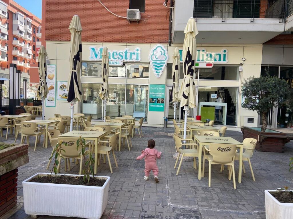  JEPET ME QIRA AMBIENT BIZNESI