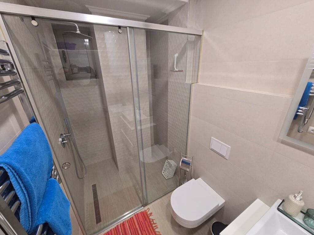 Appartamento in Affitto 1+1 a Bllok (ID B2101952) Tirana