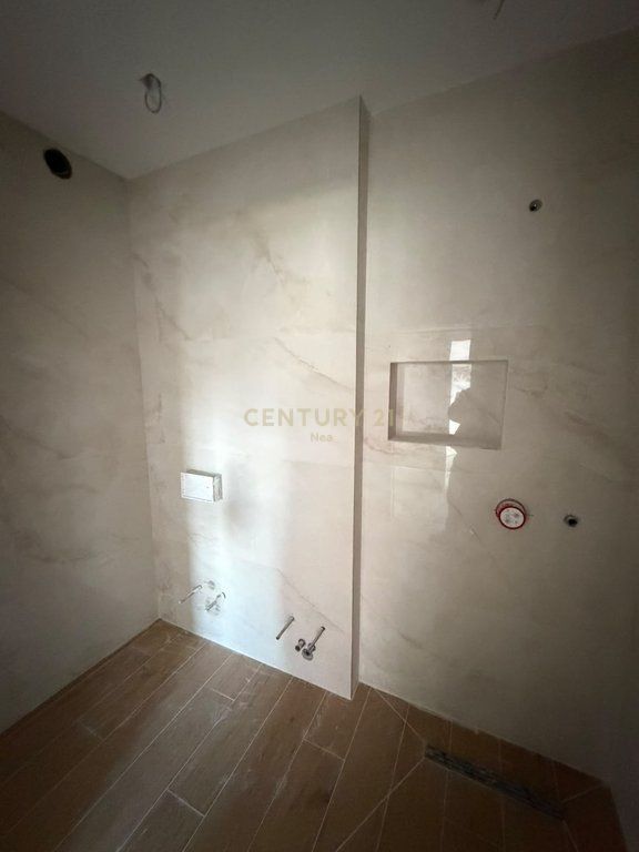 Shitet apartament 2+1+2 në Oasis Residence – 260,000 € 260,000 €