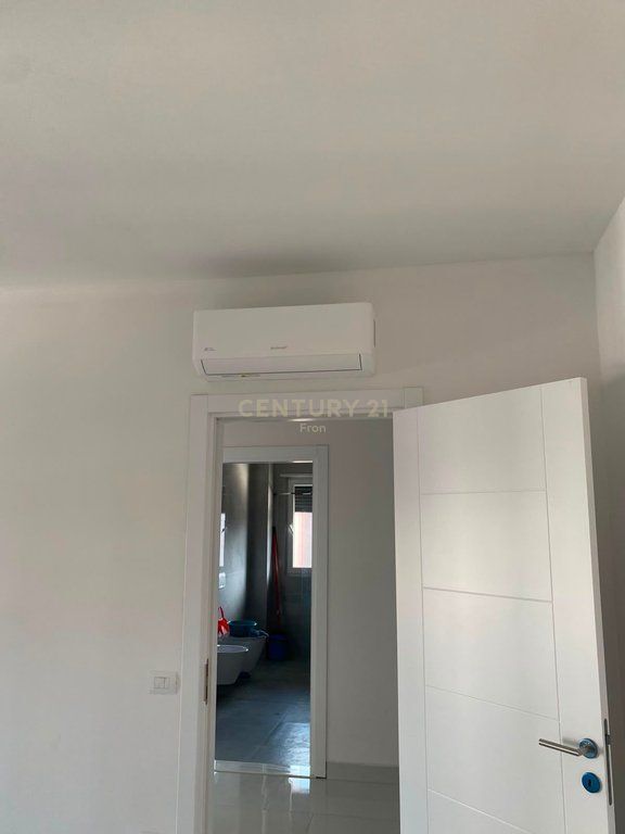 Apartament 2+1 Me Qira në Kamez Qender, Tiranë