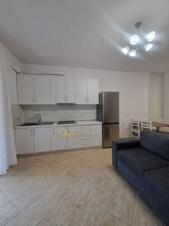 RRUGA E KAVAJES APARTAMENT PER QERA 2+1