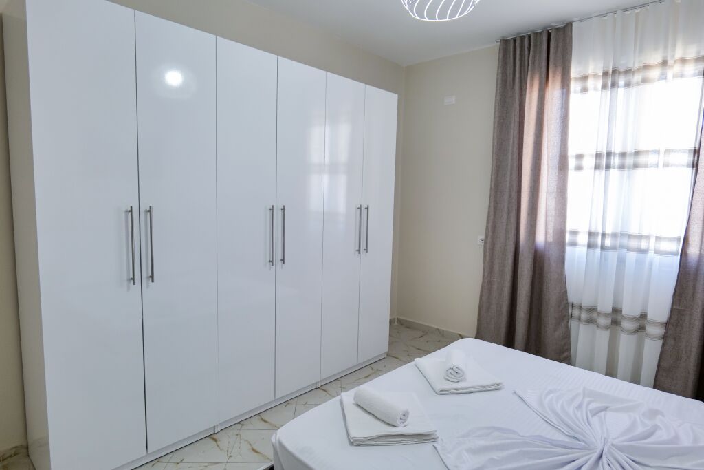 Apartament 2+1+2 me pamje deti tek 27 Kateshi ne Vollga