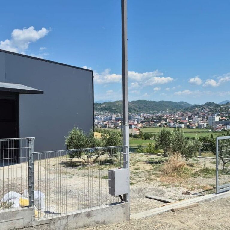 🏭 JEPET ME QIRA KAPANON NË PRUSH 🏭
