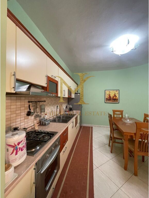 Private house for sale in Plazh Hekurudha!