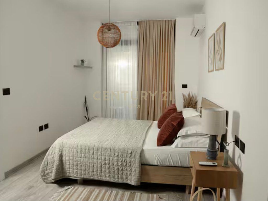 CURRILA APARTAMENT PAMJE DETI 1+1+PARKING , "WHITE HILL RESIDENCE"!