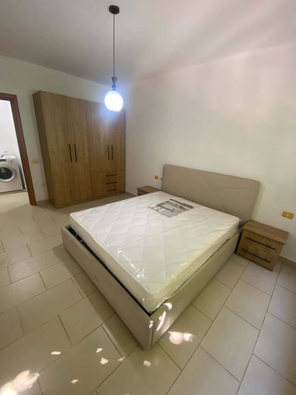 2+1 apartment for rent (450Lek/month) - Fresku Restaurant