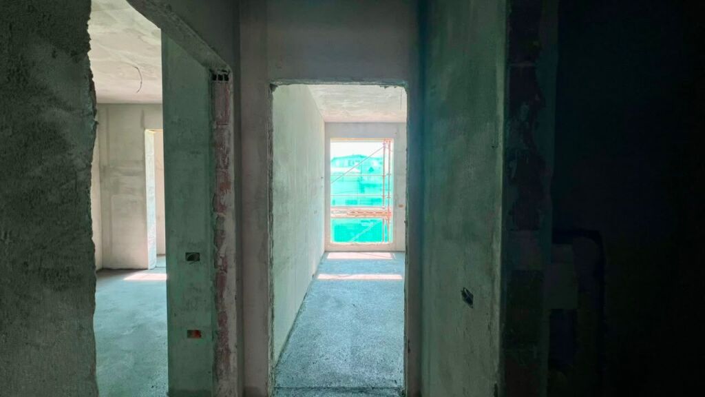 # IN VENDITA – Prezzo Super: 1+1 📍Nuovo Boulevard (Via Jordan Misja) – 120.000 € – Superficie: 65 m² || SanPaolo Residence ✨️ – 6° Piano || Nel Cuore del Nuovo Boulevard