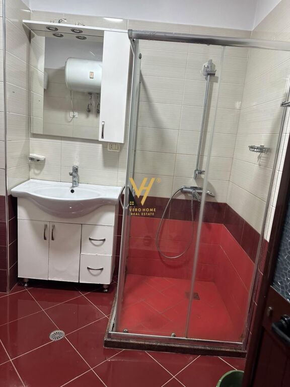 JEPET APARTAMENT 2+1+2BLK ME QIRA NE LAPRAKE 90.000 LEKE