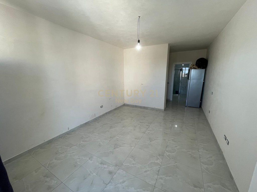Studio for Rent in Plazh, Durrës - 395€ | 38 m²