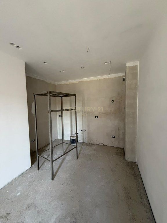 Shitet apartament 2+1+2 në Oasis Residence – 260,000 € 260,000 €